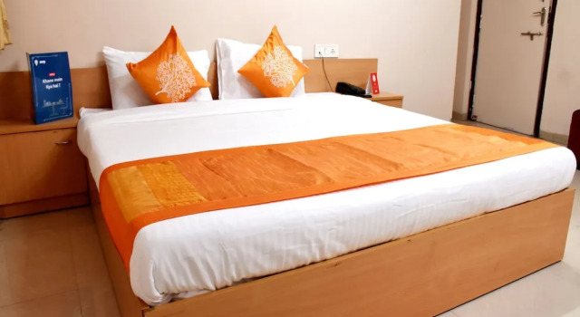 OYO 7551 SMB Residency