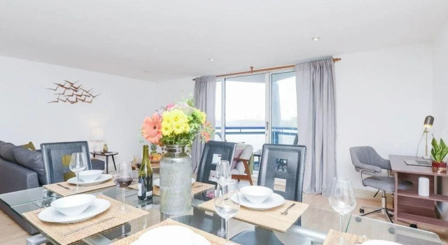 The Regency River View Apartment, Varaa Huoneisto Asunnot kohteessa Merseyside, Huoneisto