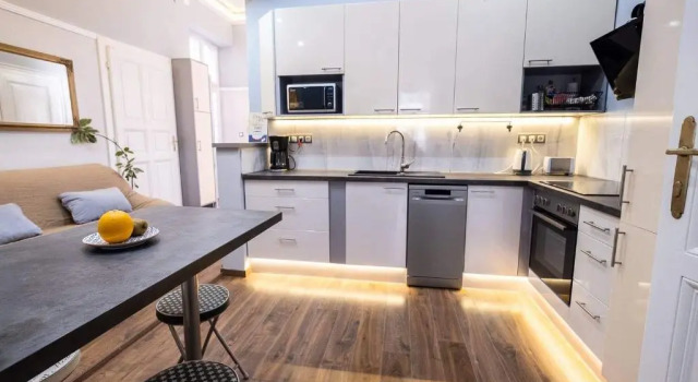 Апартаменты V6 Apartment by Small Home Budapest
