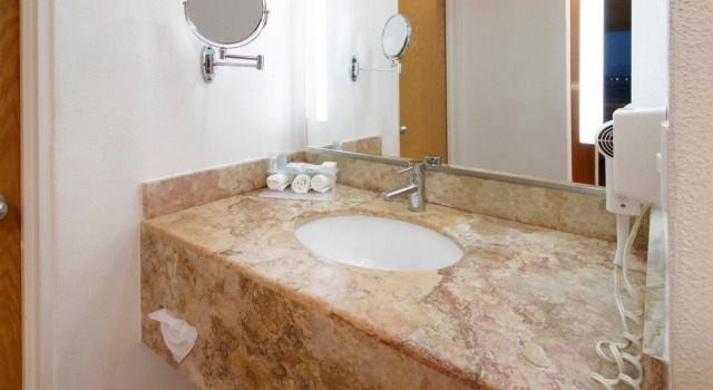 Номер Standard Holiday Inn Express & Suites Irapuato