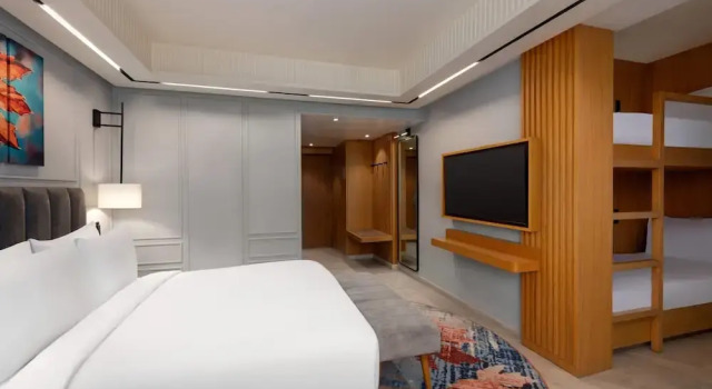 Номер Superior Ramada Encore by Wyndham Rajbagh Srinagar