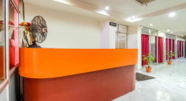 OYO Flagship 61266 Shree Kashi Andhra Ashram