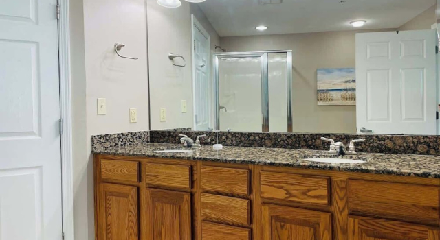 Номер Standard Quiet Beachview End Unit in Legacy Tower 2 -309 - 3 Bedroom 3 Bath Condo