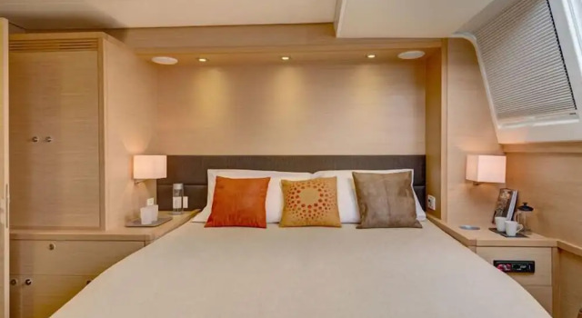 Dream Yacht Charter Private Crewed Yacht, Prenota Hotel Marigot San Martino