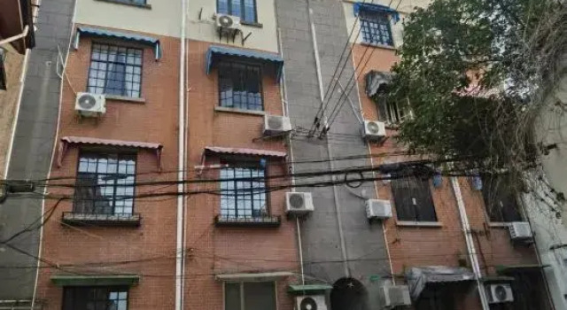 Lingdong Journey Homestay (Huaihai Middle Road), Varaa Hotelli Shanghai Shanghai