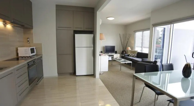 Quest Spring Hill Business Apartments, Забронировать Апартаменты/квартира Спринг-Хилл Брисбен, рядом с Паромный терминал South Bank