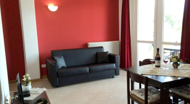 Apartment With 2 Bedrooms in Vercana, With Wonderful Lake View, Shared Pool, Furnished Balcony - 2 km From the Beach, Book Apartment Hotels in Como with a Pool, Swimming Pool