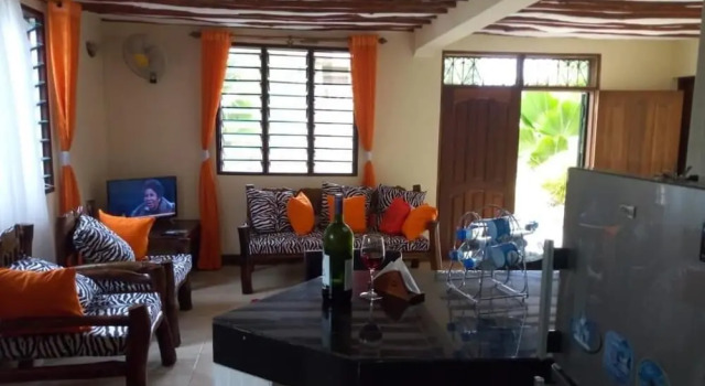 Sea Breeze Villas Kenya, Book Vacation Home Hotels in Coast Region with Parking, Parking