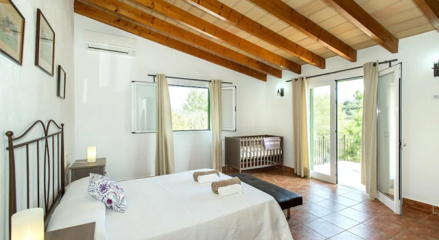 Villa SION, Book Villa Pollença Majorca