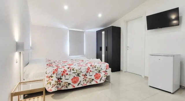 D ANNUNZIO house, Book Hotel Hotels in Abruzzo with Parking, Parking