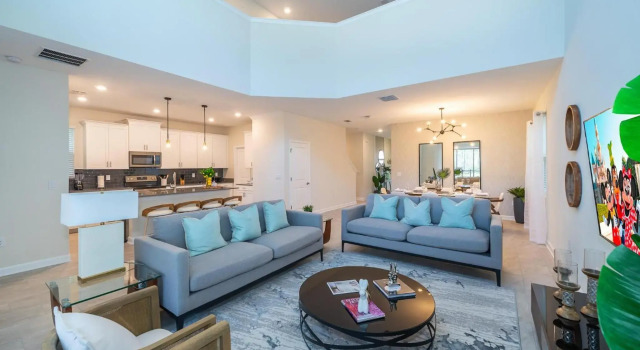 GV8987 Champions Gate Condo 5 Bedroom bathroom 5 Private Pool & Jaccuzi, Free Waterpark, Забронировать Отель Отели Фор Корнерз с бассейном, Бассейн