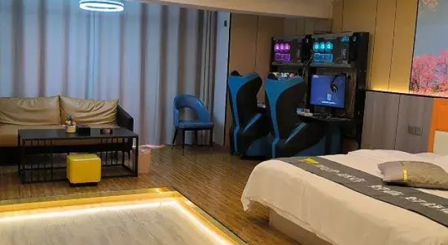 September Movie Viewing E-sports Homestay (Haihu Wanda Plaza)