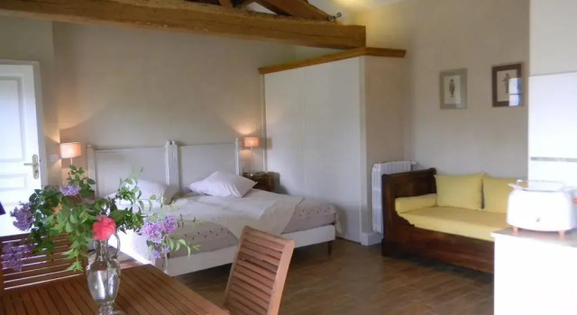 Manegat chambres d'hôtes, BandB, Rezervasyon Otel Saint-Magne-de-Castillon Gironde