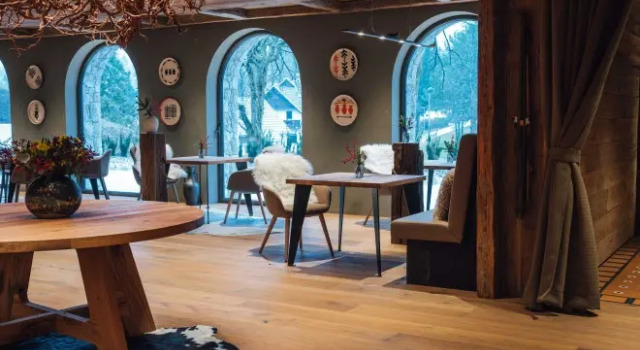 Vila Muhr, Забронировать Отель Отели Гореньска 5 звезд, 5*