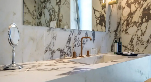 Люкс Diamond Deluxe Hotel