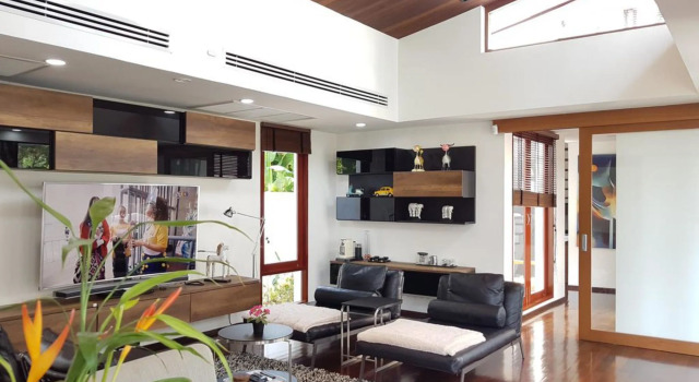 Pranaluxe Pool Villa Holiday Home