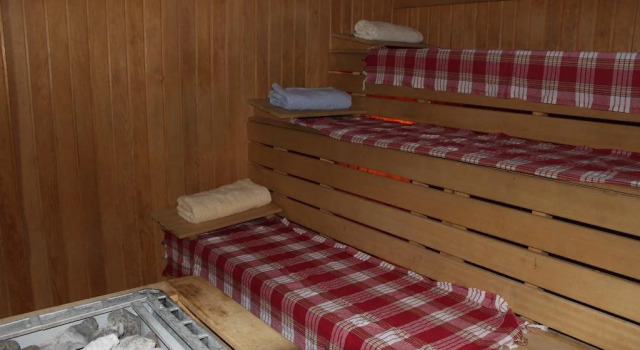 Celik Saray Hotel, Varaa Hotelli Hotellit Marmara-alue pysäköinnillä, Pysäköinti