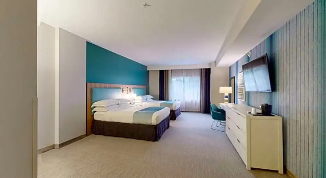Номер SunCoast Hotel Anaheim, Tapestry Collection by Hilton