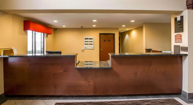 Econo Lodge Inn & Suites Monroe, Varaa Hotelli Hotellit Monroe aamiaisella, Aamiainen