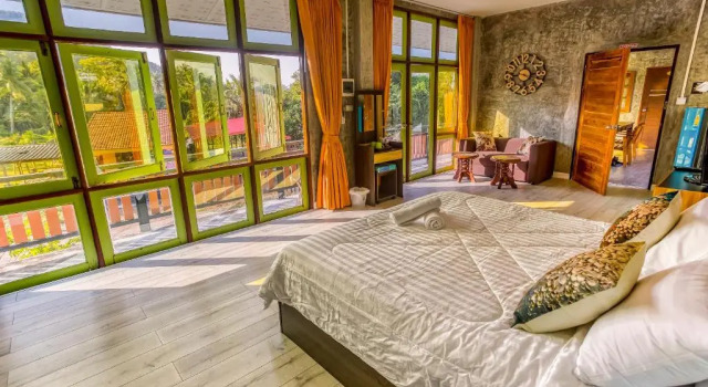 Люкс Tonmai Suites