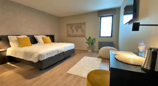 Hotel Begonia, Забронировать Отель Отели провинции Восточной Фландрия с парковкой, Парковка