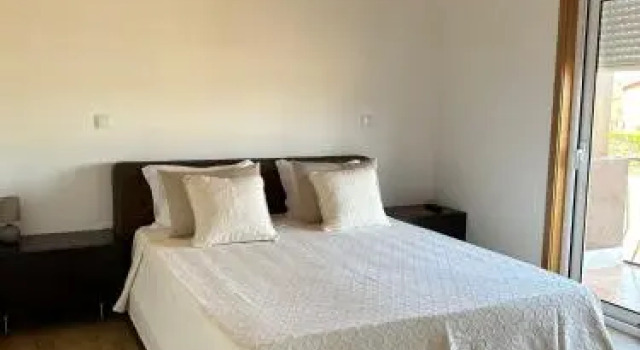 MJ Guest House, Забронировать Гостевой дом Повуа-ди-Варзин Регион Порту