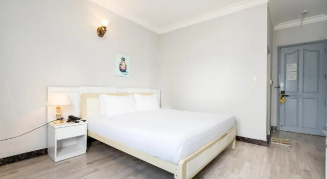 Номер Superior Cabana Hotel Saigon - 260 Ly Tu Trong