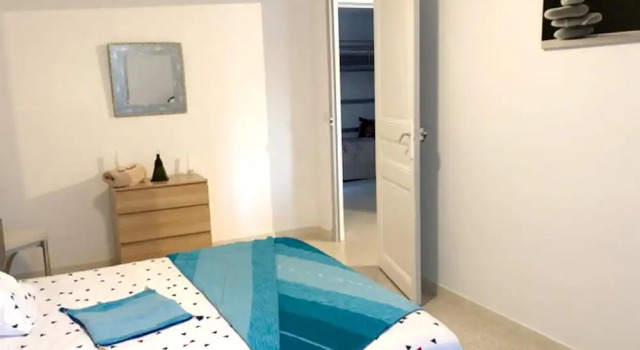 Apartment With 2 Bedrooms in Saint-raphaël, With Wifi - 5 km From the, Забронировать Апартаменты/квартира Сен-Рафаэль Mimosa Road
