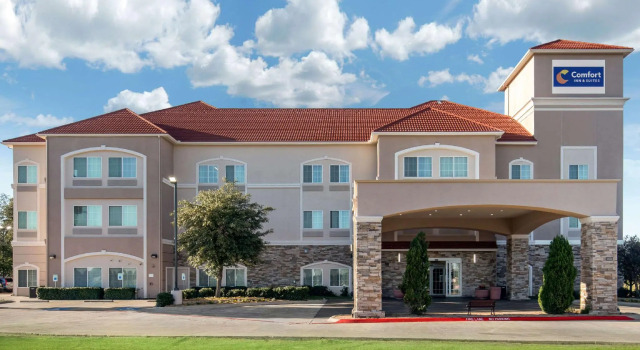 Номер Standard Comfort Inn & Suites Cedar Hill Duncanville