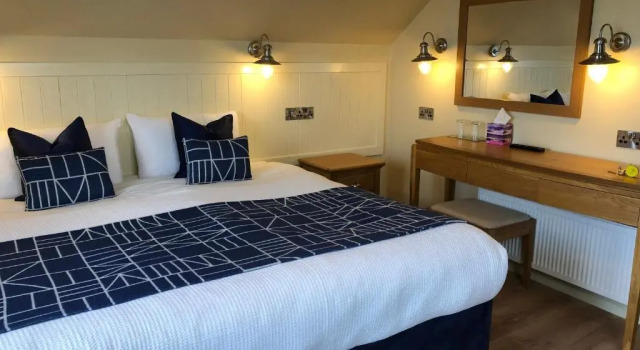 Двухместный номер Deluxe с видом на море Teach Cruachan Large-Group Holiday Home
