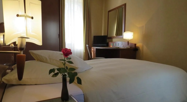 Hôtel du Port, Забронировать Отель Отели Лозанны 3 звезды, рядом с Jordils, 3*