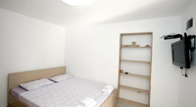 Apartments Pavlovic, Забронировать Апартаменты/квартира Петровац Будванская ривьера