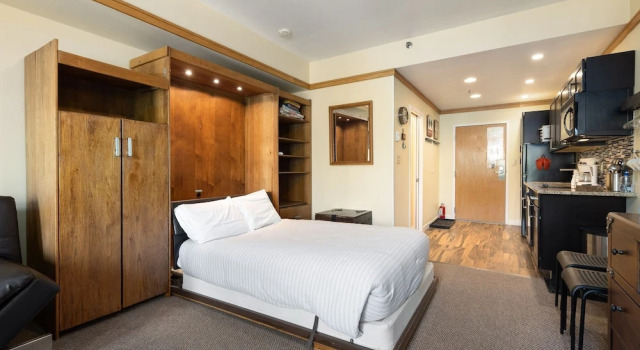 2767 Slopeside Condo by RedAwning
