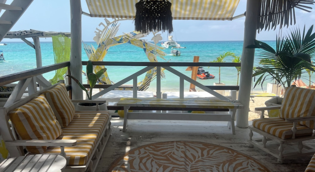 Номер Standard с видом на океан Mio Mio Beach