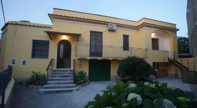 Lejlighed Ciraccio Apartments