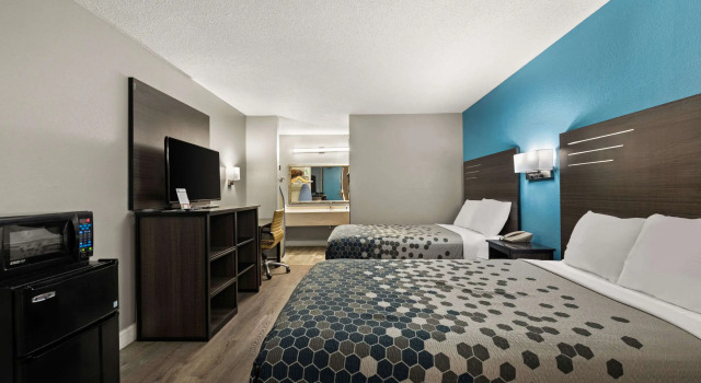 Четырёхместный номер Standard Rodeway Inn Richmond West End