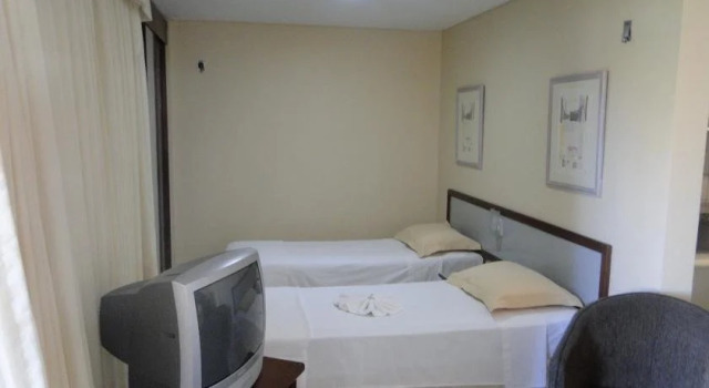 Shambhala Ranch Eco Lodge Inn & Retreat Center, Book Hotel Hoteller i Redwood Valley med parkering, Parkering