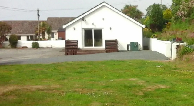 Коттедж Lovely 3 Bedroom Bungalow Located in Drummore