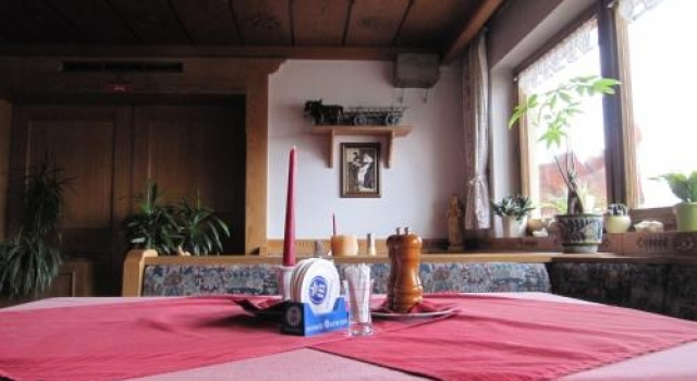 Landgasthof Neiderhell, Book Hotel Raubling Chiemgau