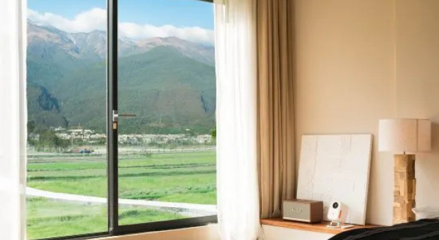 Люкс Dali Mountain Weiye Hotel