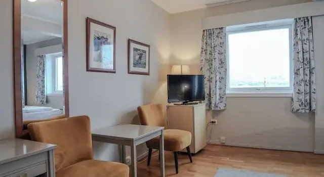 Номер Standard с панорамным видом Reisafjord Hotel