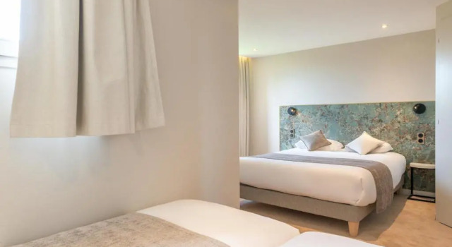 Четырёхместный номер Standard The Originals Boutique, Hôtel Porte de Dieppe