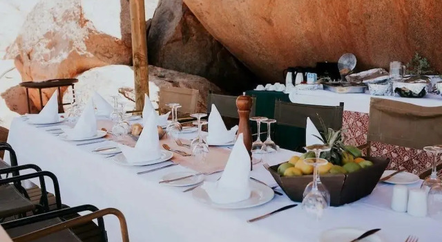 Wolwedans Dunes Lodge, Prenota Hotel Hotel 3 stelle a Windhoek, 3*
