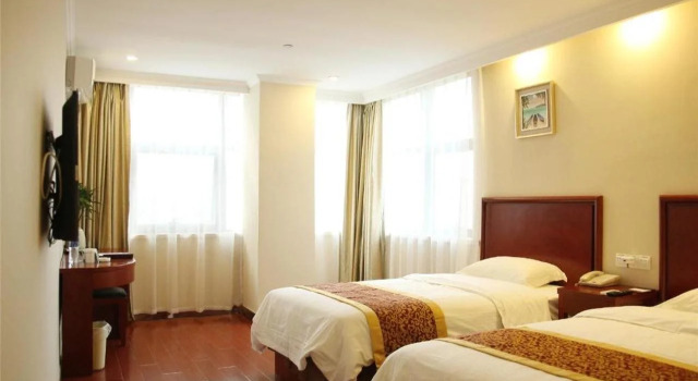 GreenTree Inn Huanggang Qichun Ouyada Plaza Selected Hotel, Buchen Sie Hotel Qichun Hubei