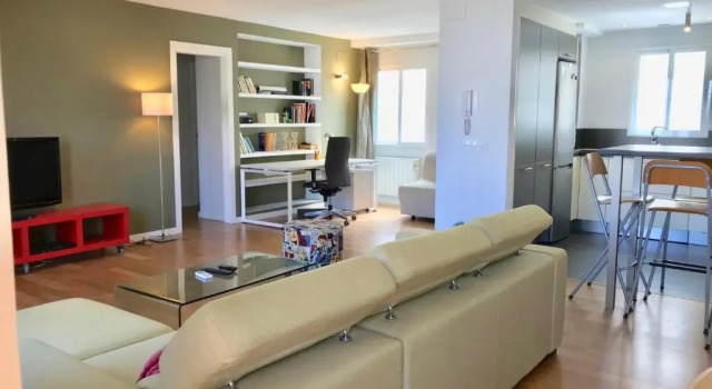 Апартаменты Warhol Apartment. Free Wifi 5G.