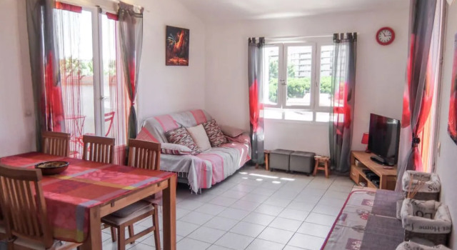 Le Clos de St Cyprien 37332, Забронировать Отель Сен-Сиприен Pyrénées-Orientales