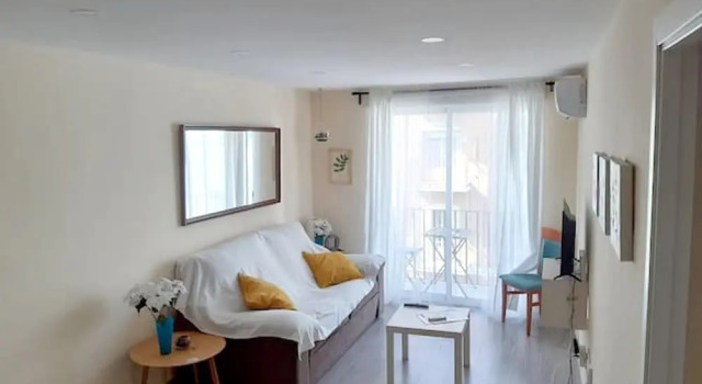 Apartment with 4 Bedrooms in Sevilla, with Wonderful City View, Furnished Balcony And Wifi - 90 Km From the Beach, Забронировать Апартаменты/квартира Апартаменты Севильи, рядом с Церковь Святой Анны, Апартаменты/квартира