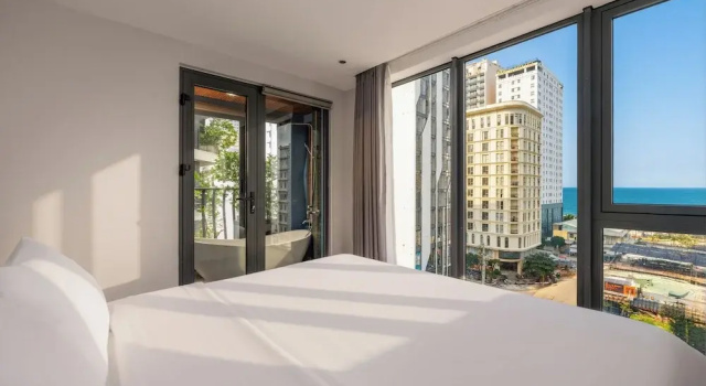 Апартаменты Deluxe с балконом и с видом на море Taian Hotel & Apartment