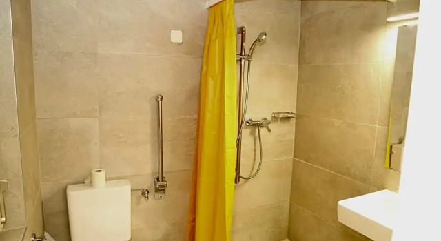 Номер Standard Hotel ORA Lakeview bei Interlaken