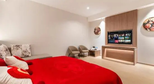 Люкс Superior Quanfu Light Luxury Hotel (Kunming Anning Donghu Park Wuyue Plaza)